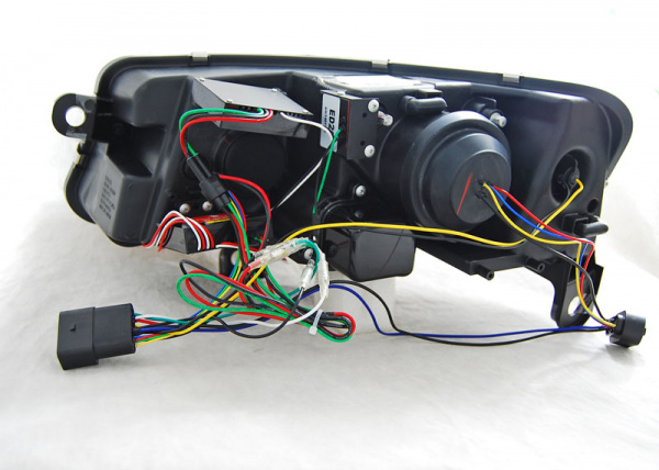 XENON LED Tagfahrlicht Scheinwerfer für Audi A6 C6 (4F) 04-08 schwarz LTI